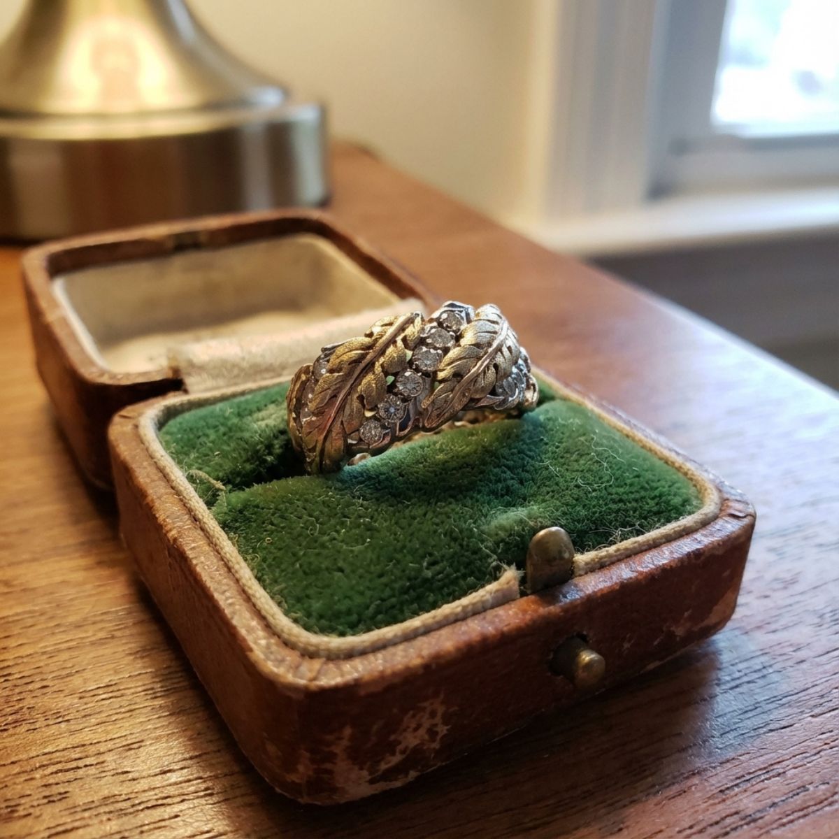 Vintage Gold & Diamond Ring