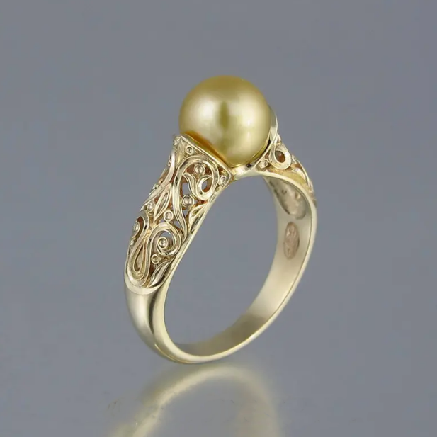 Vintage Golden Pearl Ring-Lydieannejewelry