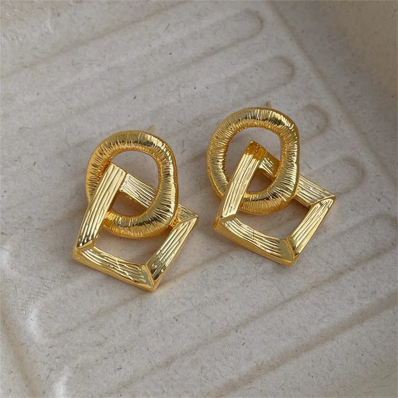 Retro Gold Interlocking Knot Earrings-Lydieannejewelry