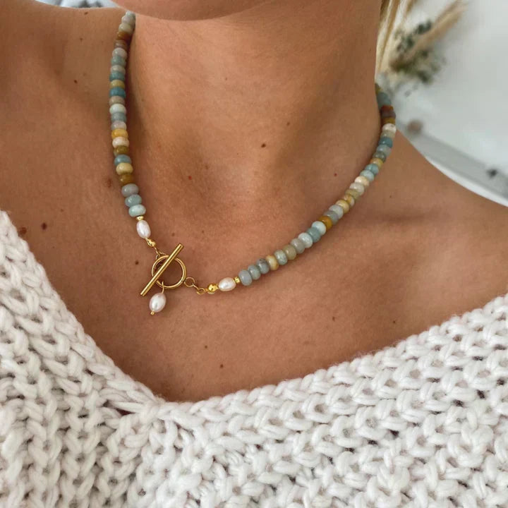 Vintage Golden Necklace with Stones-Lydieannejewelry