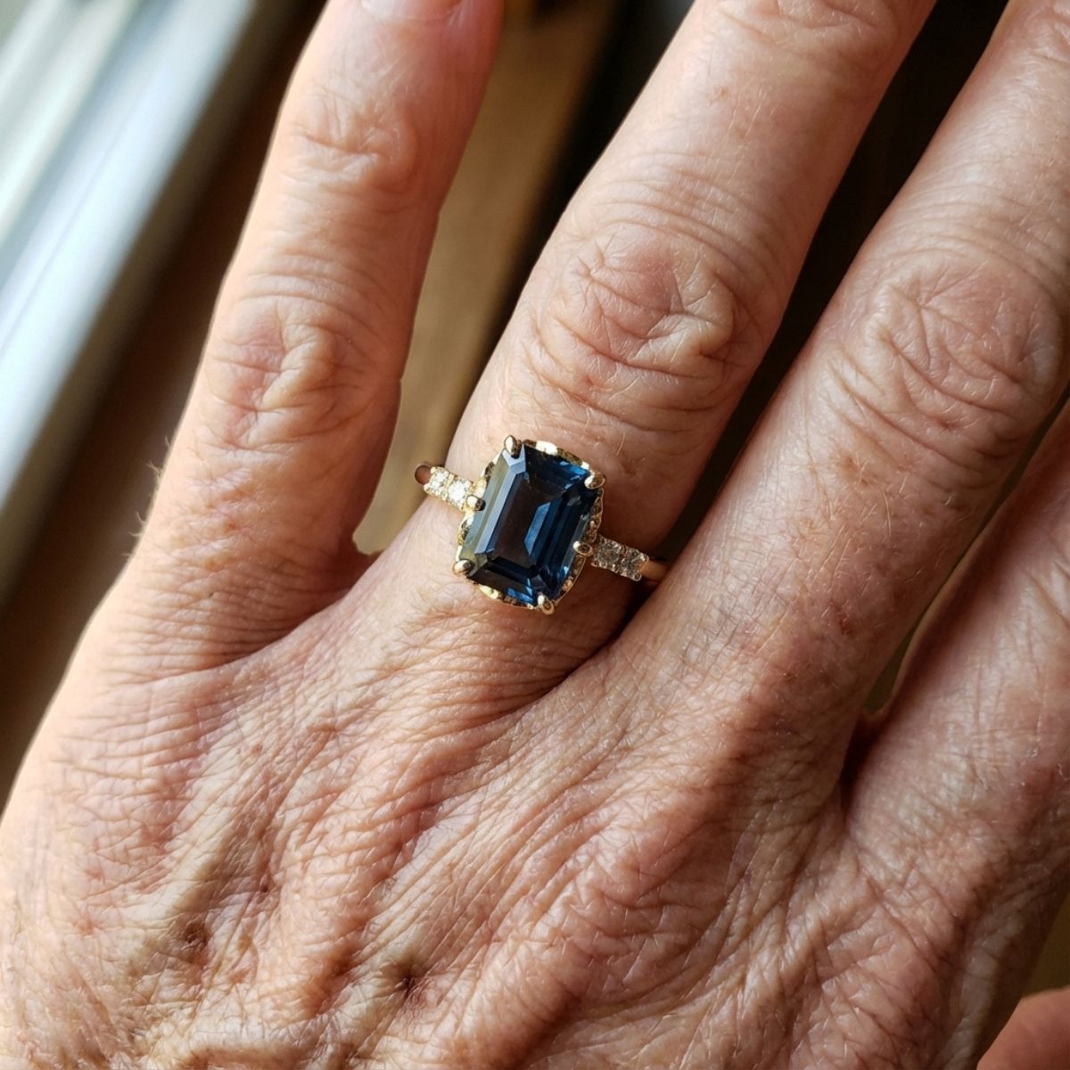 Vintage Blue Crystal Gold Ring