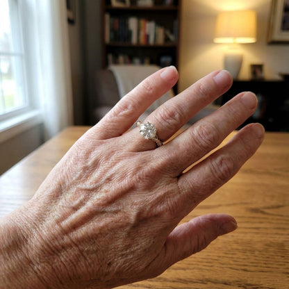 Vintage Zirconia Timeless Ring