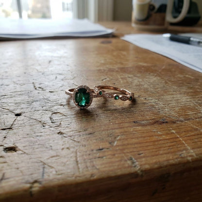 Vintage Green Zirconia Rose Gold Ring Set