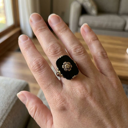 Vintage Black Stone Ring