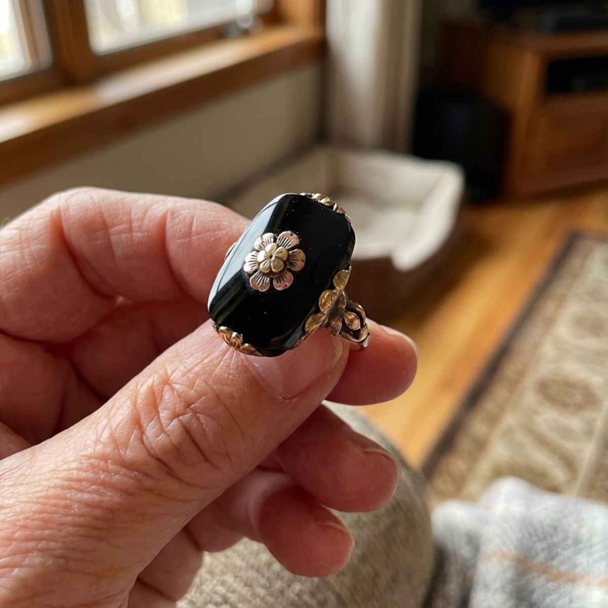 Vintage Black Stone Ring