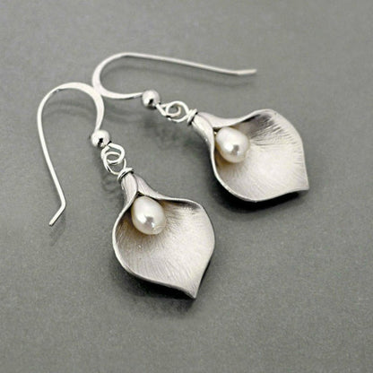 Lotus Pearl Earrings
