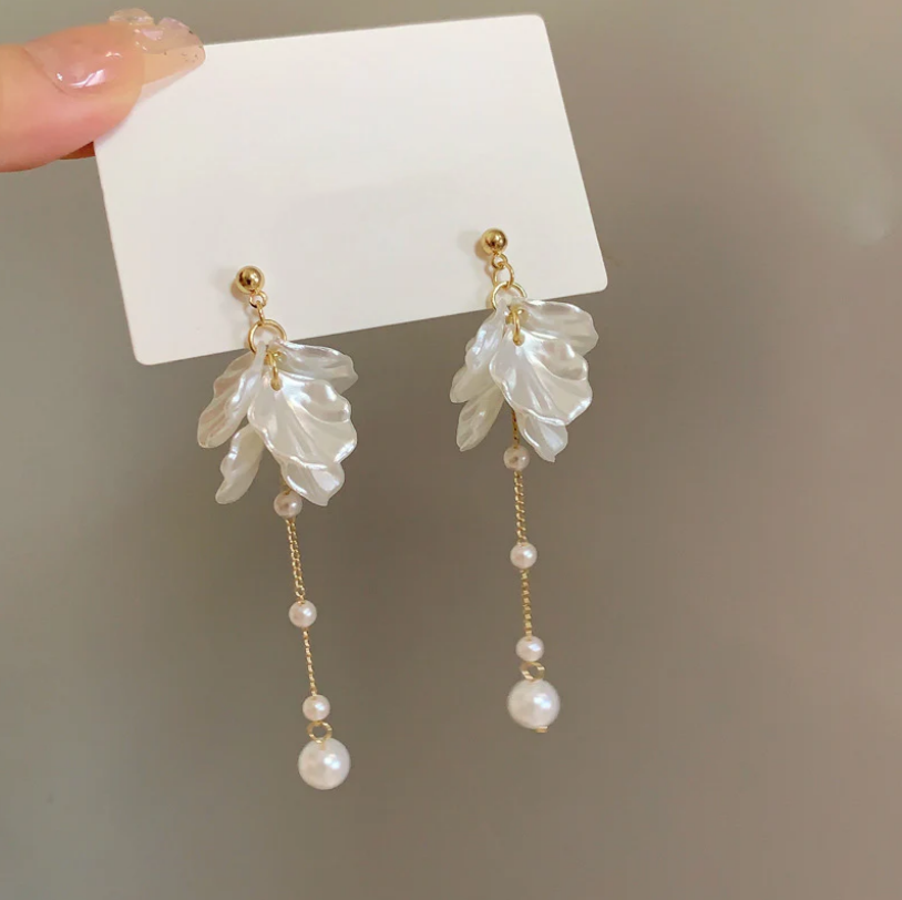 Elegant Dangling White Pearl Earrings-Lydieannejewelry