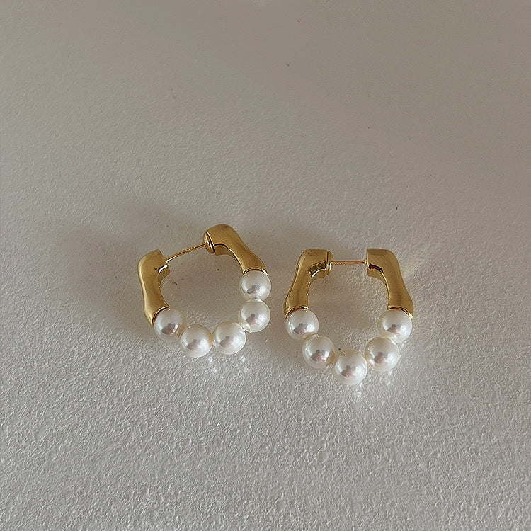 Elegant White Pearls Gold Earrings-Lydieannejewelry