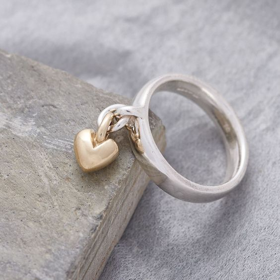 Vintage Dangling Heart Silver Ring-Lydieannejewelry