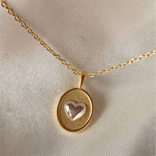Vintage Heart Necklace-Lydieannejewelry