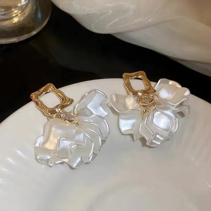 Vintage Gold Frame White Pearl Flower Earrings-Lydieannejewelry