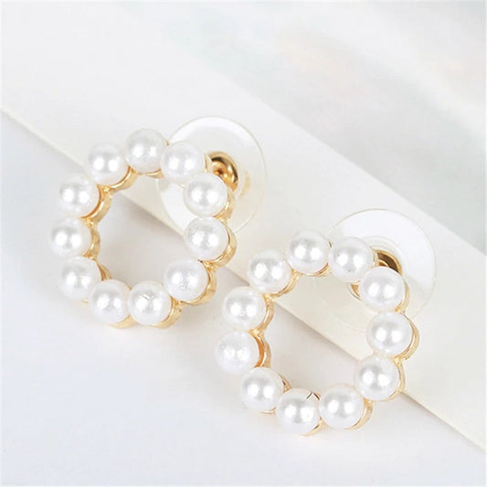 Vintage Gold Circle Pearl Hoop Earrings-Lydieannejewelry