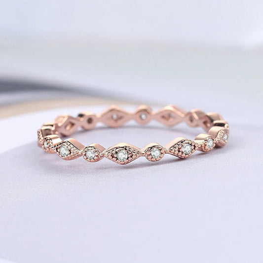 Vintage Rose Gold Diamond Stone & Wavy Design Ring-Lydieannejewelry