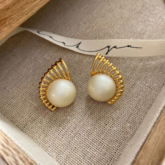Gold Radiant White Round Pearl Earrings-Lydieannejewelry