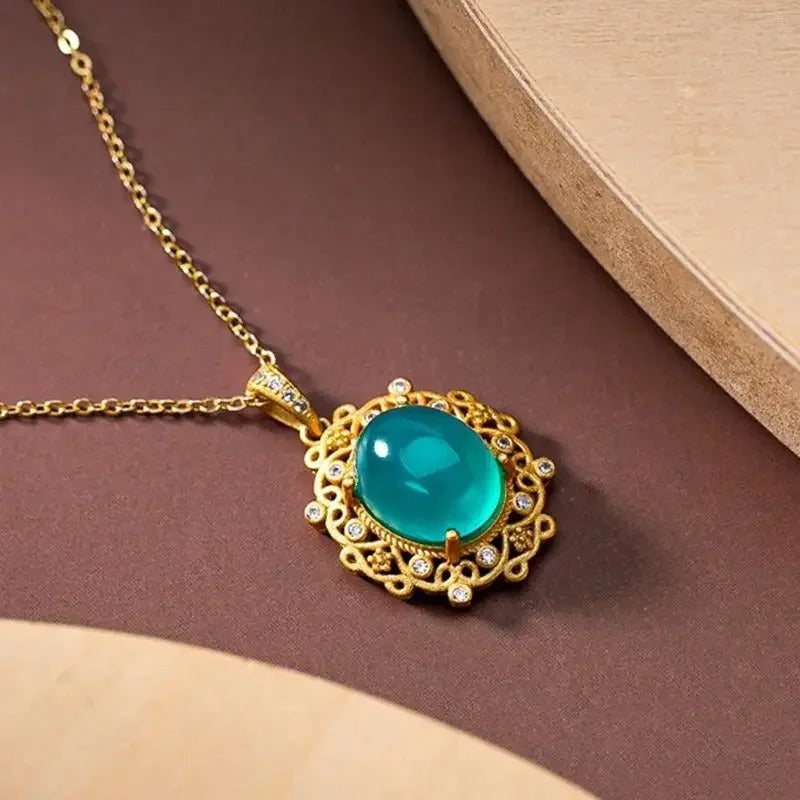Vintage Gold Oval Gem & Crystal Filigree Pendant Necklace-Lydieannejewelry