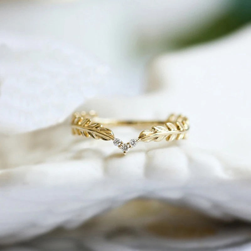 Vintage Gold V-Shaped Leaf Design & Crystal Ring-Lydieannejewelry