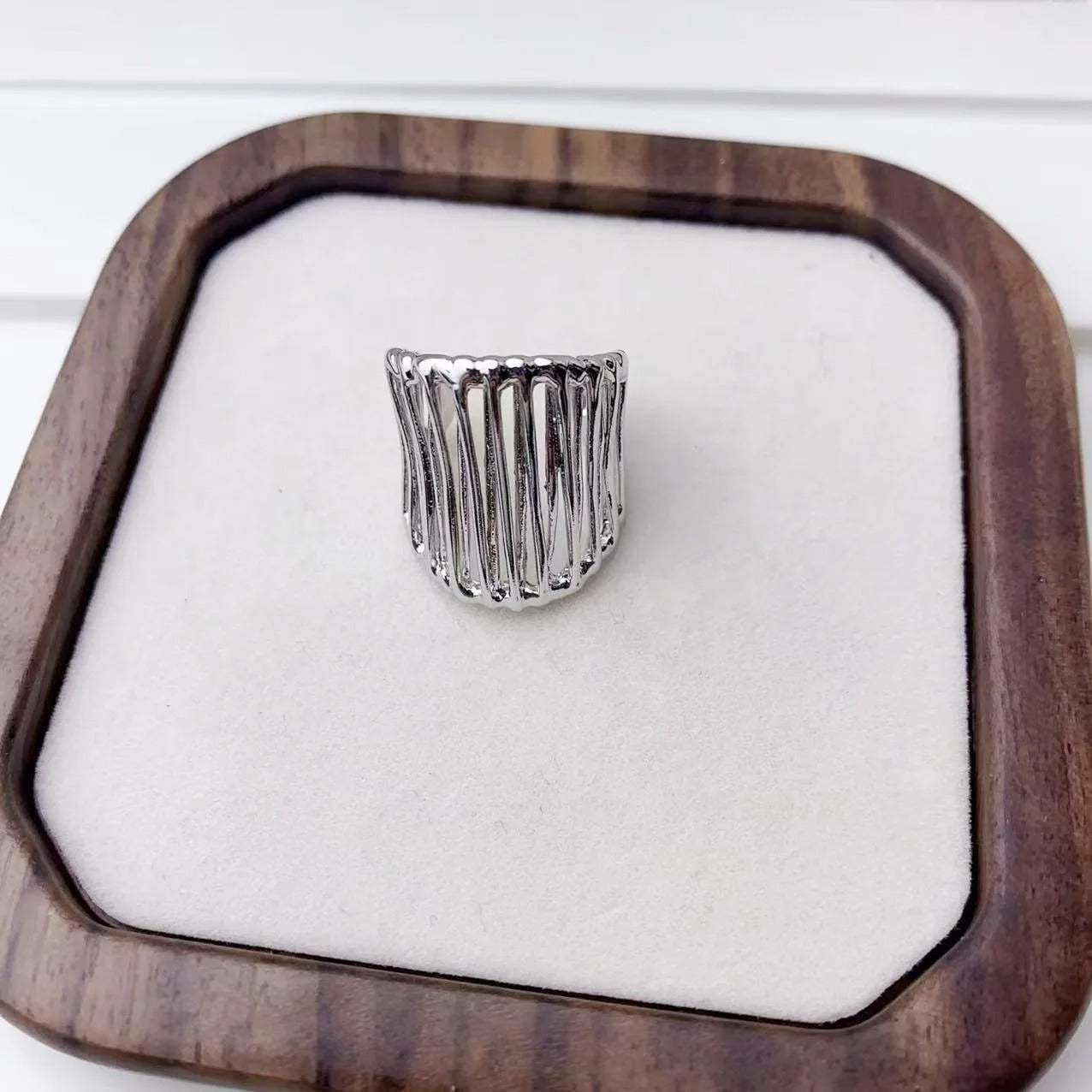 Silver Ribbed Statement Adjustable Ring-Lydieannejewelry
