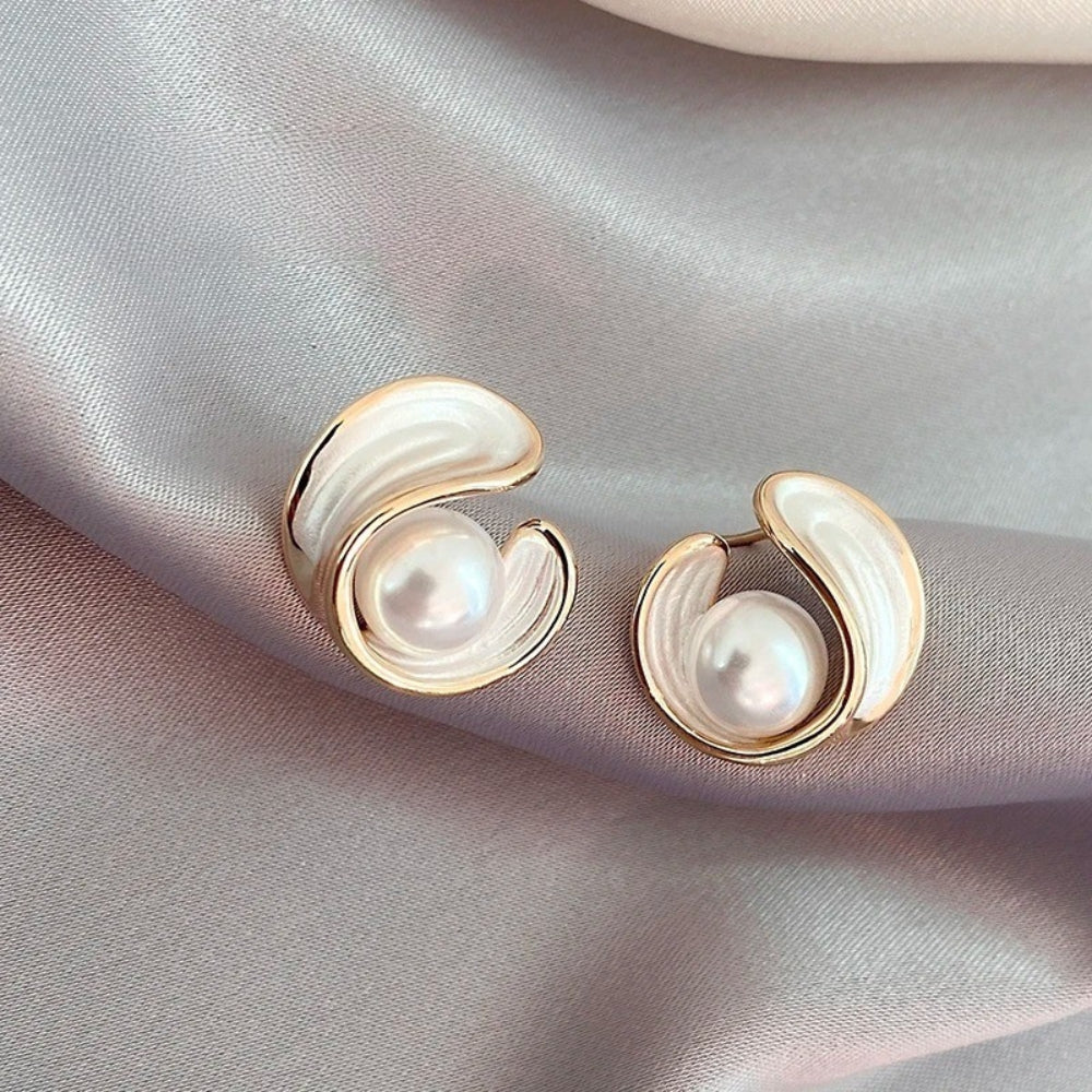 Vintage Gold & Pearl Swirl Earrings-Lydieannejewelry
