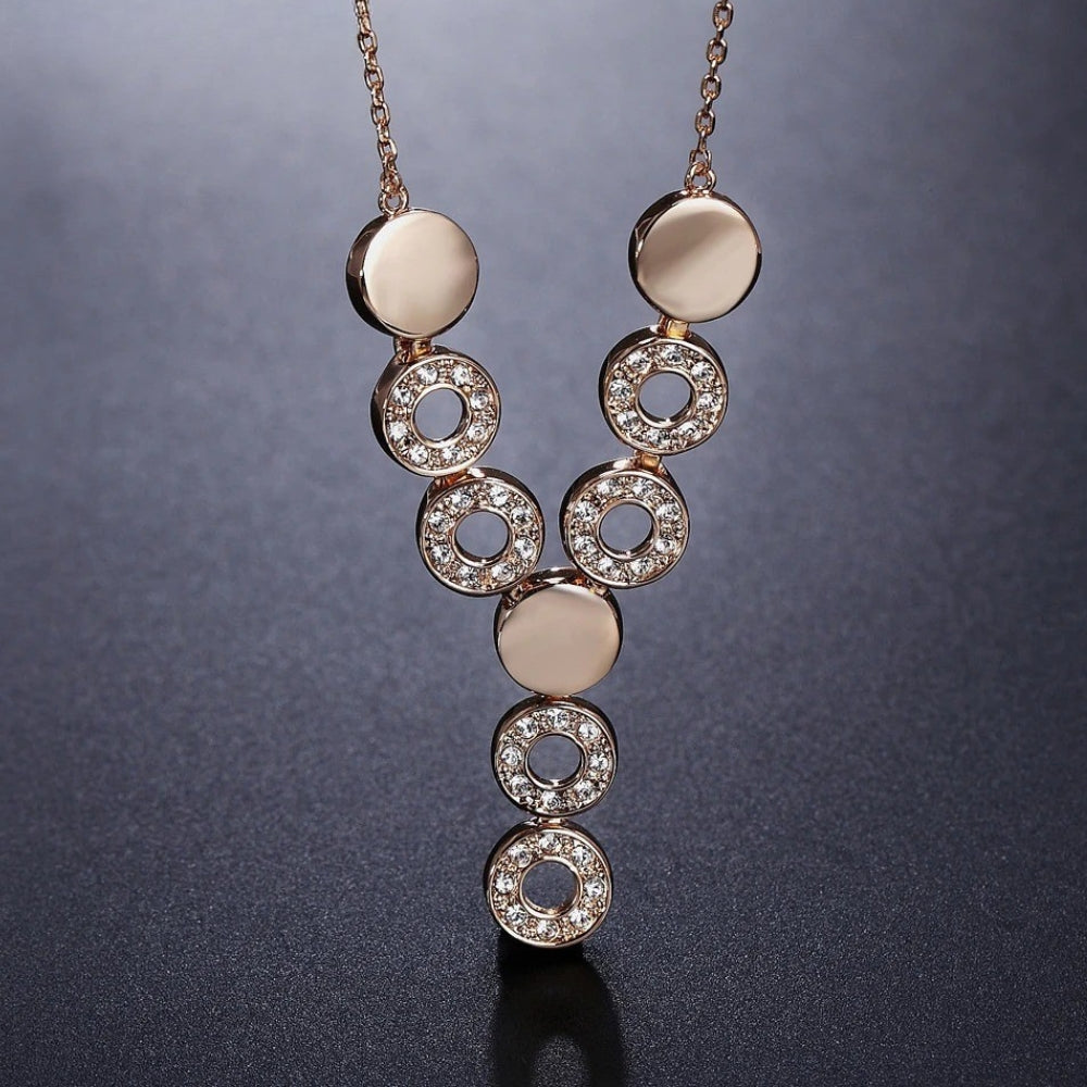 Vintage Rose Gold Crystal Circle Necklace-Lydieannejewelry
