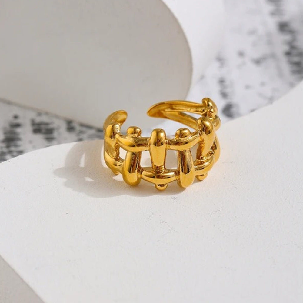 Bold Vintage Gold Open Ring-Lydieannejewelry
