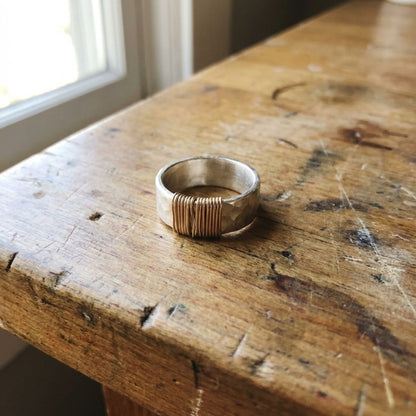 Vintage Golden Threads Silver Ring