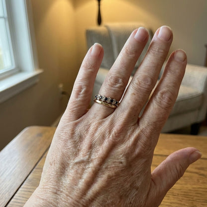 Vintage Elegant Blue Zirconia Gold Ring